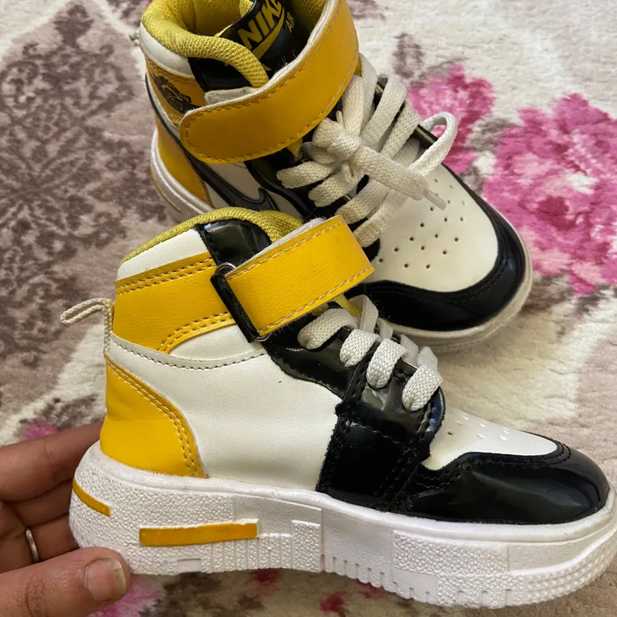 کفش کتونی بچگانه اسپرت