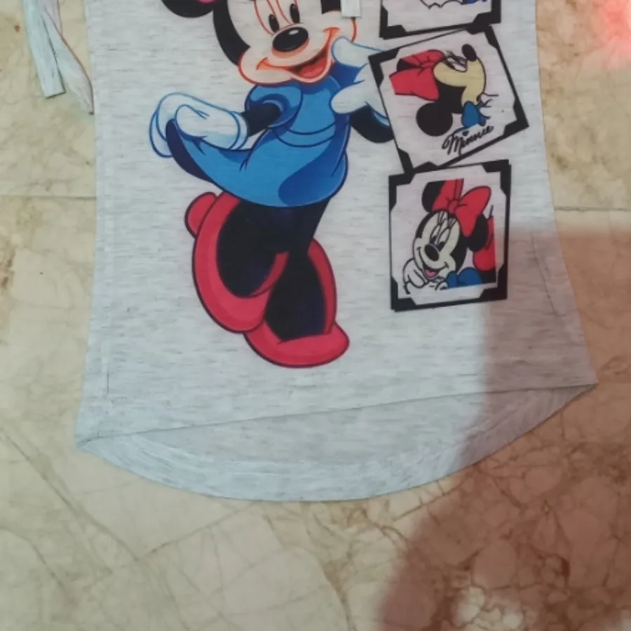 لباس بچگانه