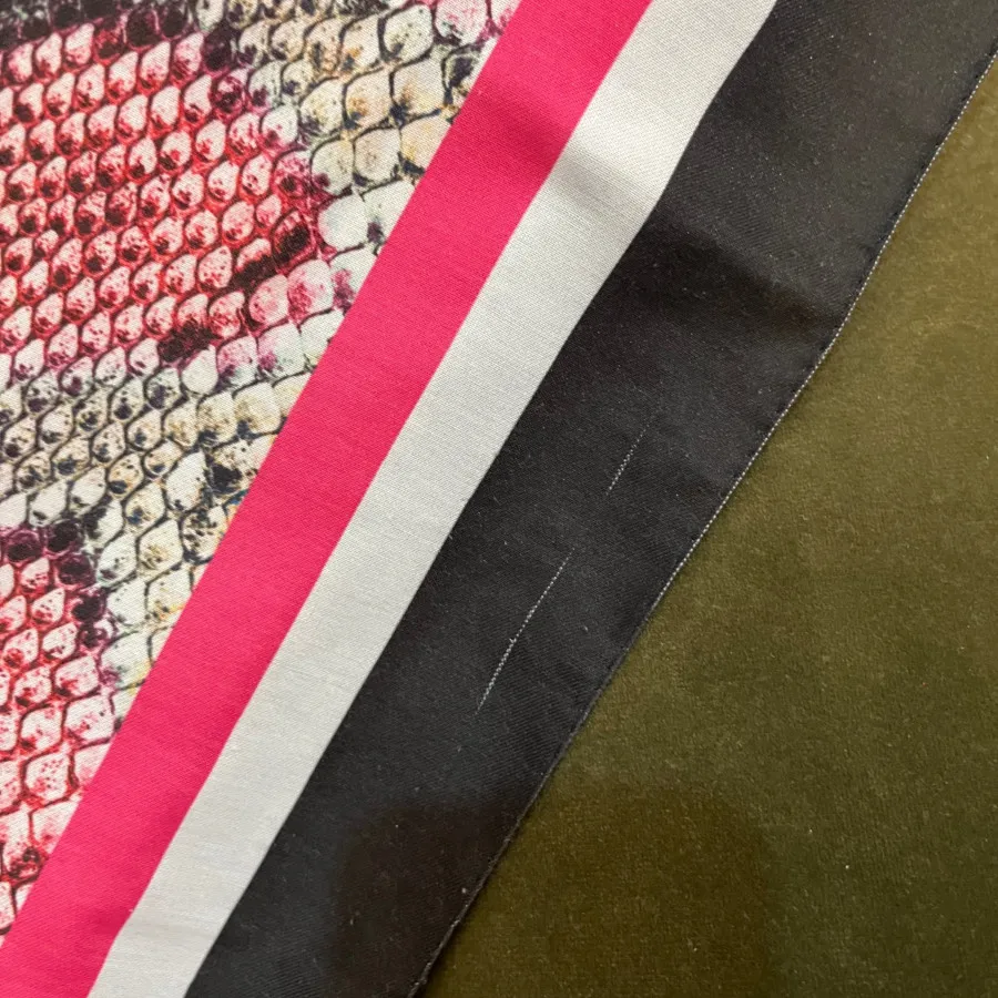 شال نخی پوست ماری