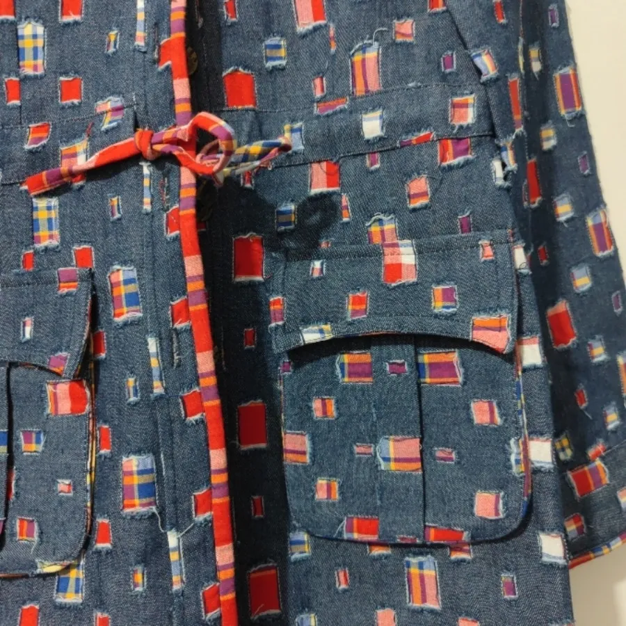 مانتو دکمهدار