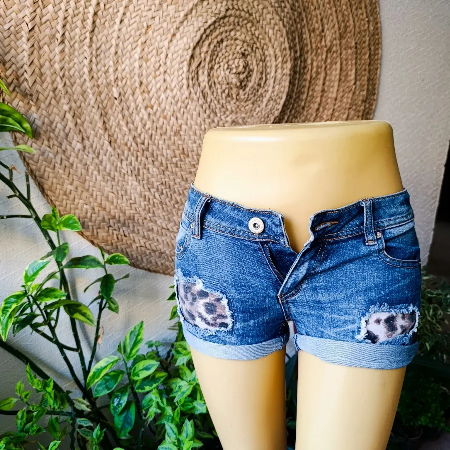 شلوارک زیبا