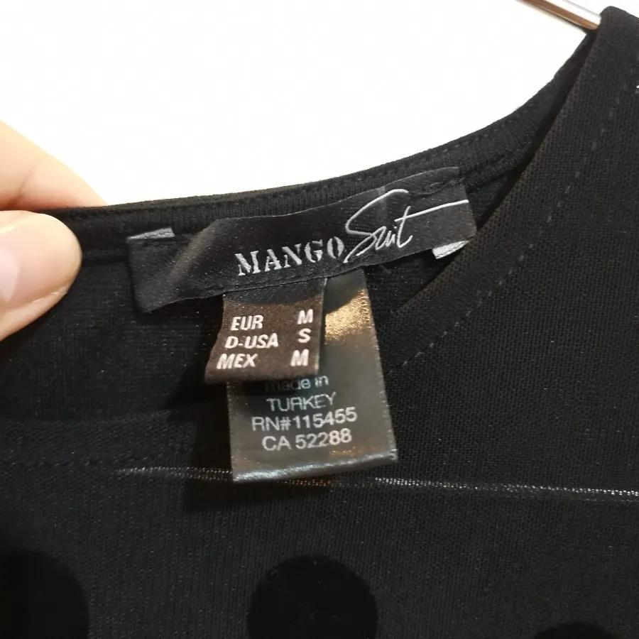 پیراهن منگو