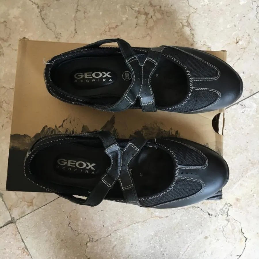 کفش راحتی  geox جیوکس