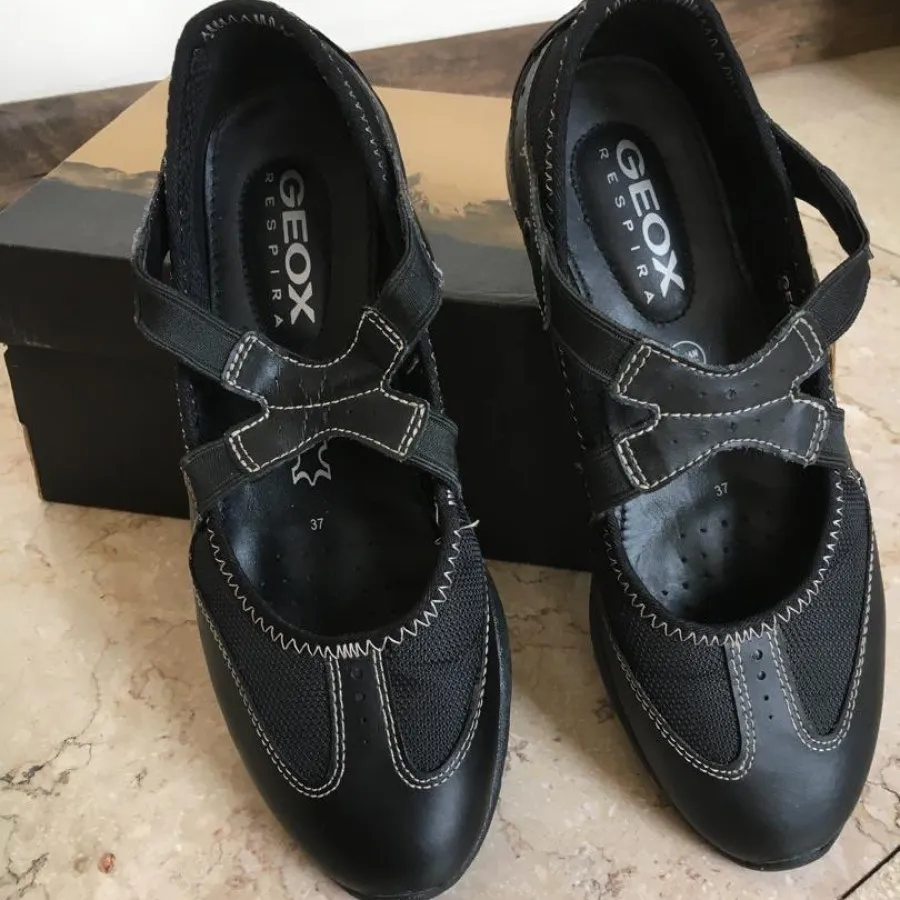 کفش راحتی  geox جیوکس