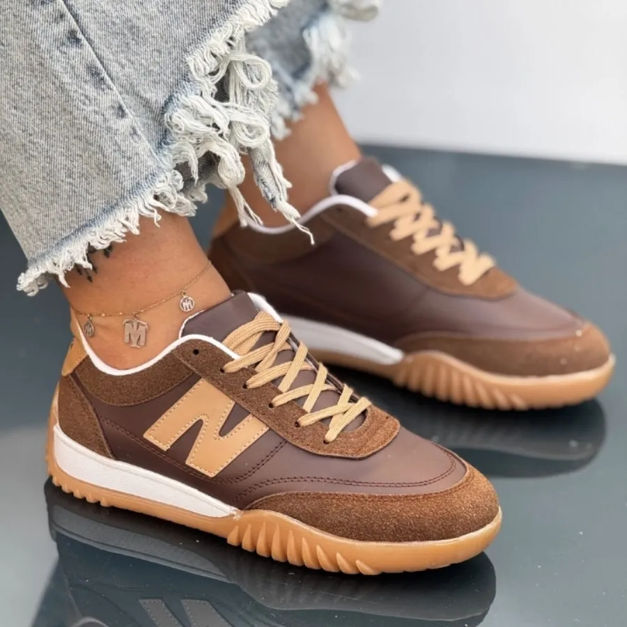 کفش کتانی نیوبالانس شیک