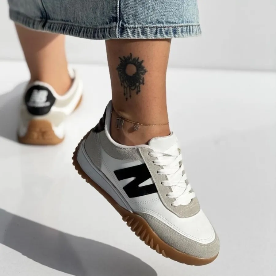 کفش کتانی نیوبالانس شیک