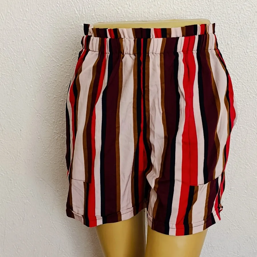 شلوارک زیبا