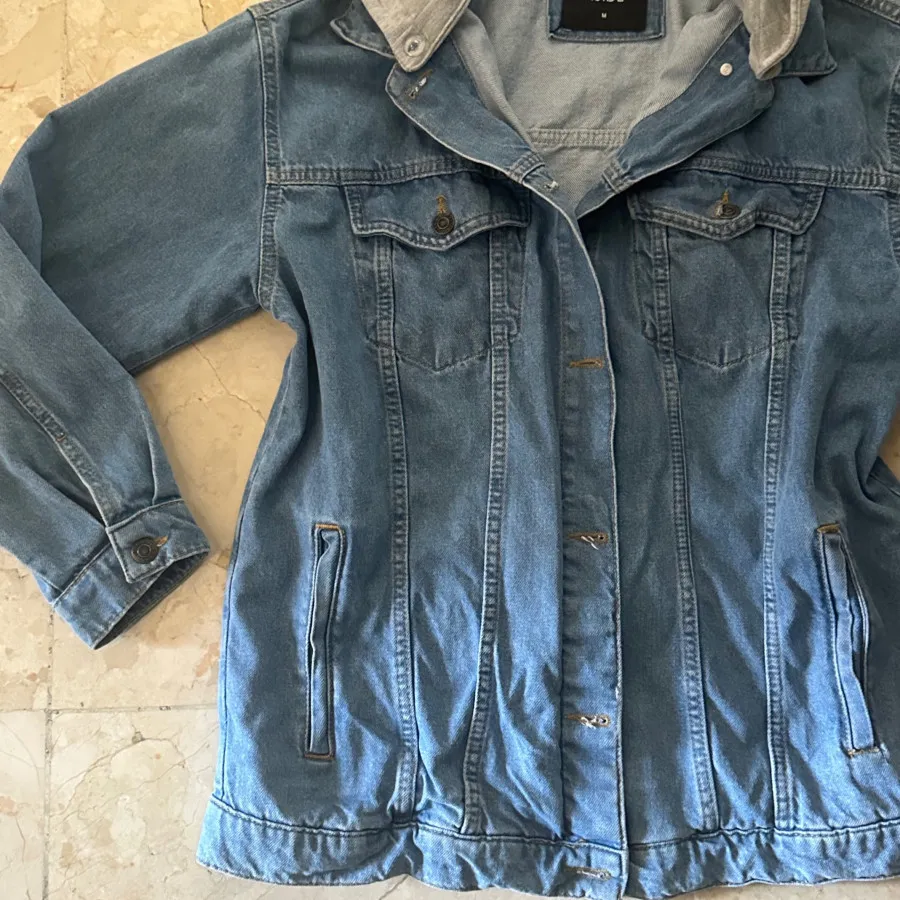 بامبرجکت جین