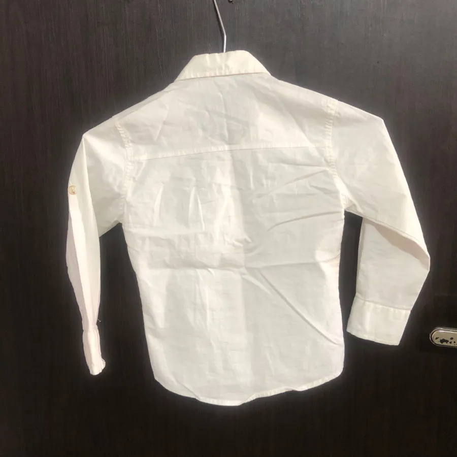 پیراهن سفید پسرانه