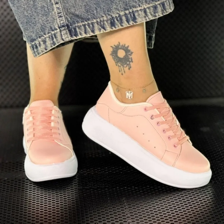 کفش کتانی شیک و جدید