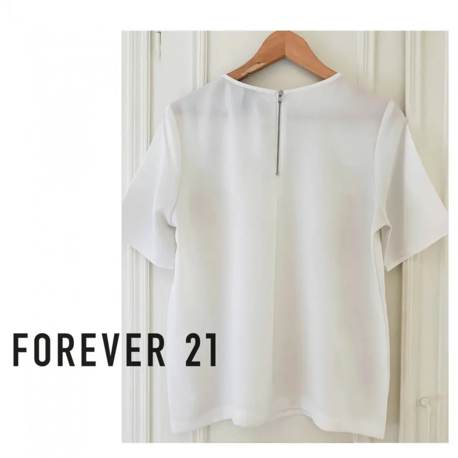 بلوز سفید کرپ Forever 21