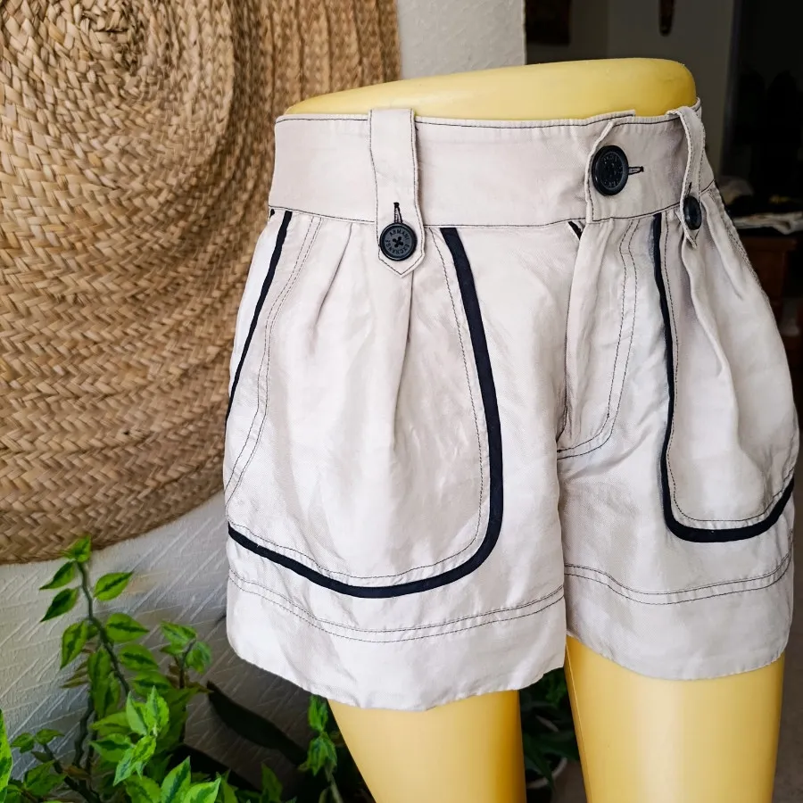 شلوارک زیبا