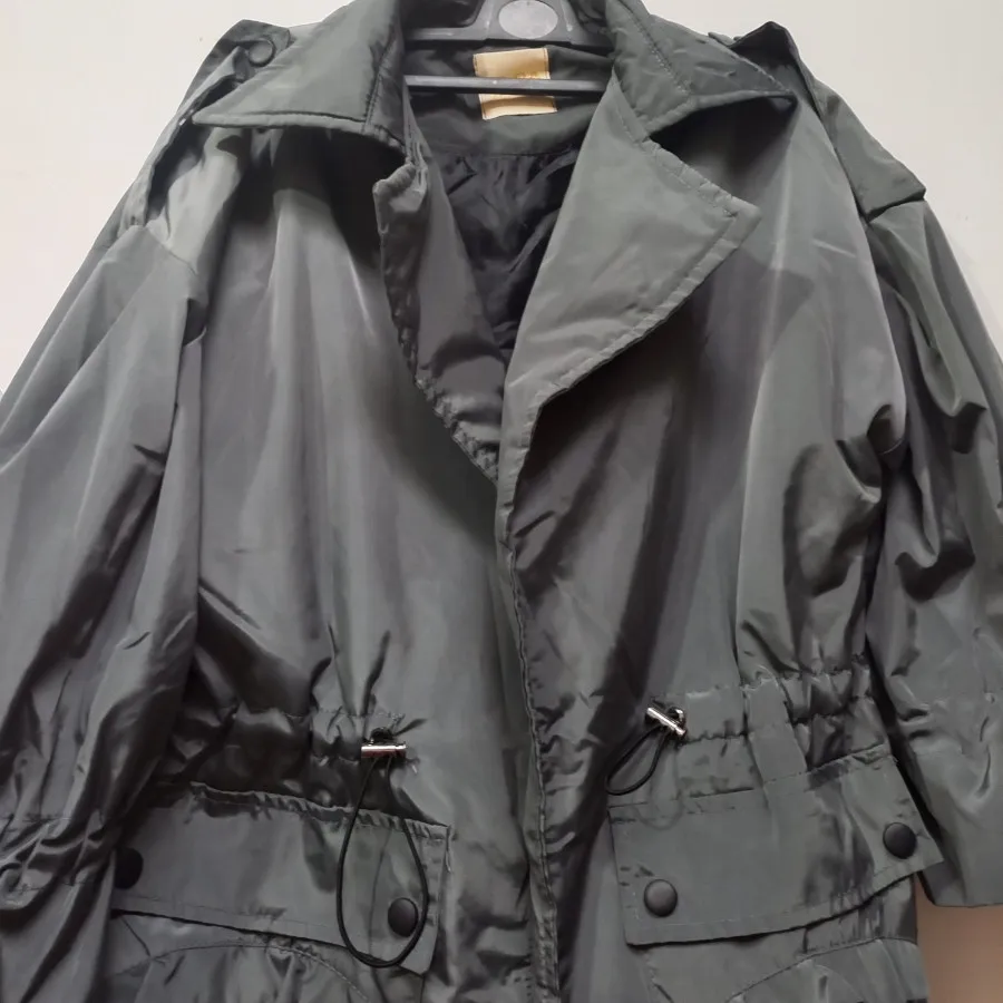 کاپشن، پالتو بارونی