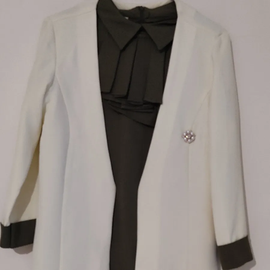 مانتو و شومیز