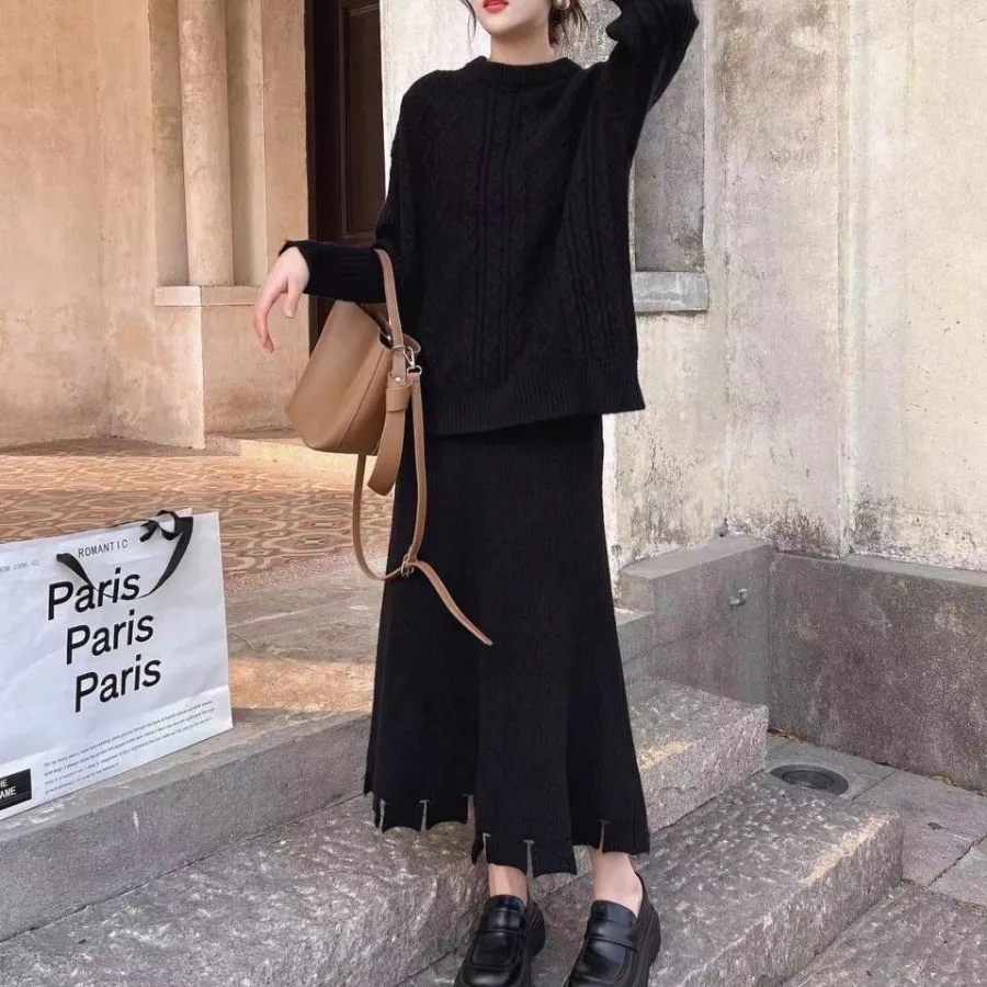 بلوزودامن بافت گرم بالا