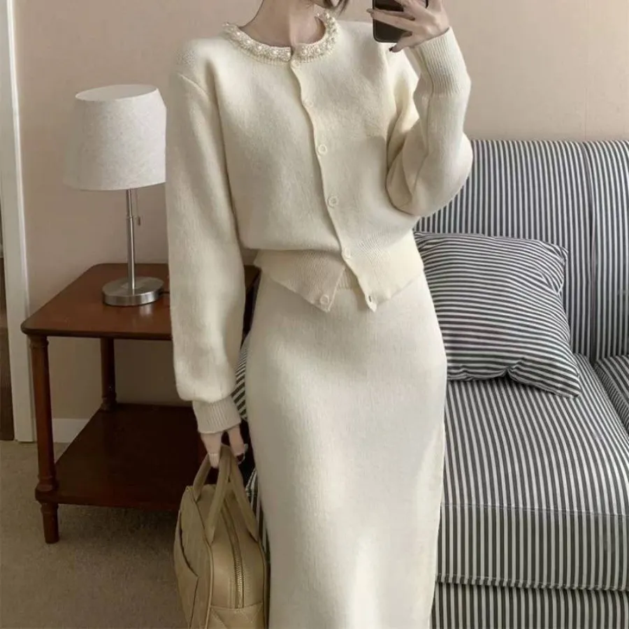 بلوزودامن بافت گرم بالا