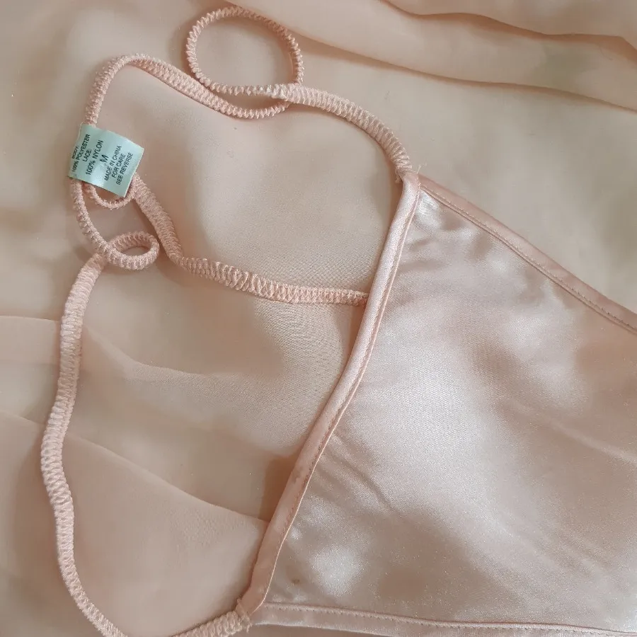 لباس خواب خارجی