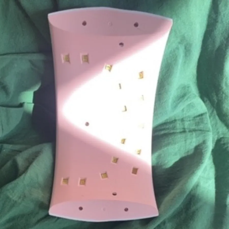 چراغ یووی سان