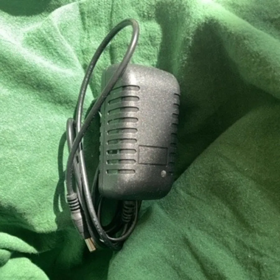 چراغ یووی سان