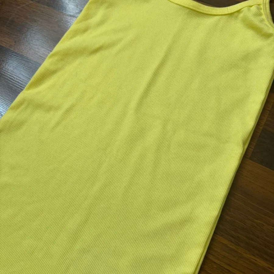 کراپ تاپ زنانه