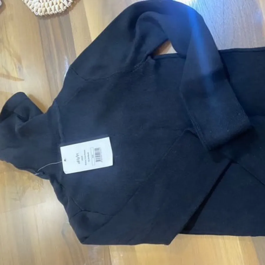 پلیور یقه اسکی