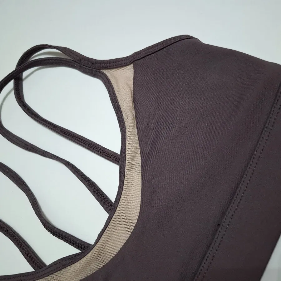 نیم تنه ورزشی خارجی