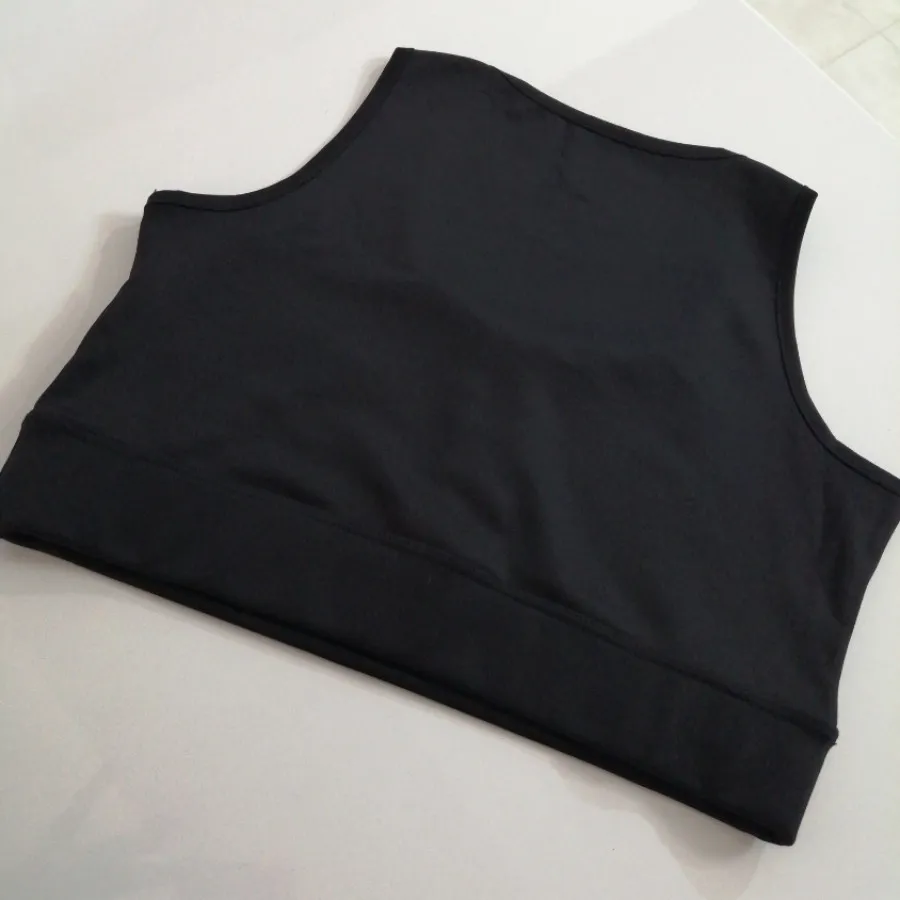 نیم تنه ورزشی