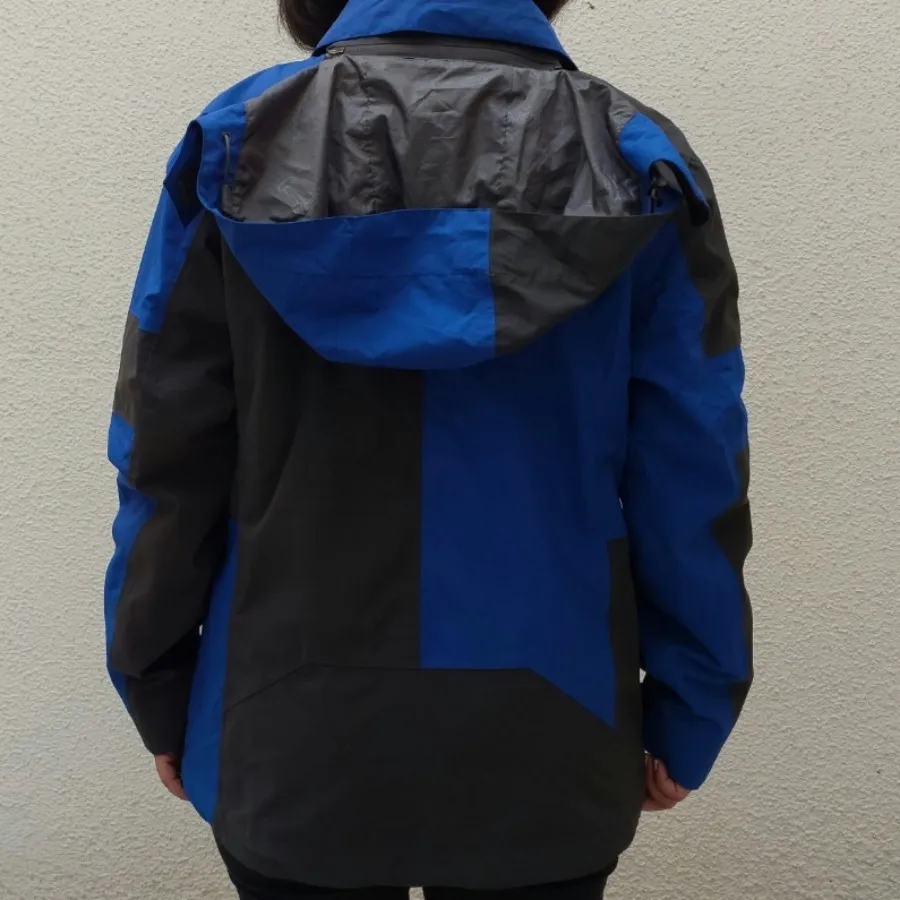 کاپشن بادگیر پروتکتیو