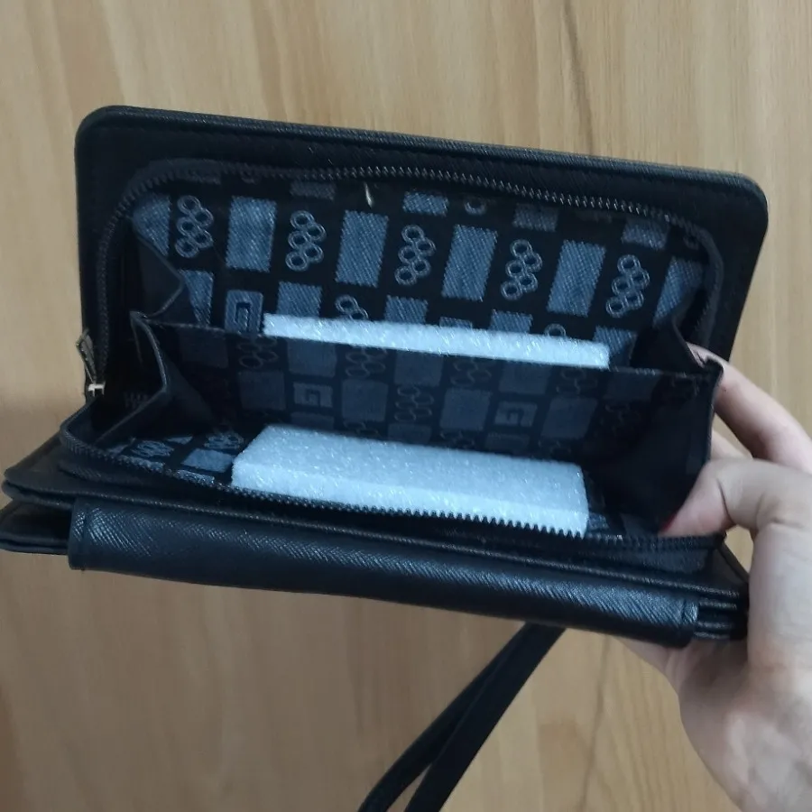 کیف پول زناناه