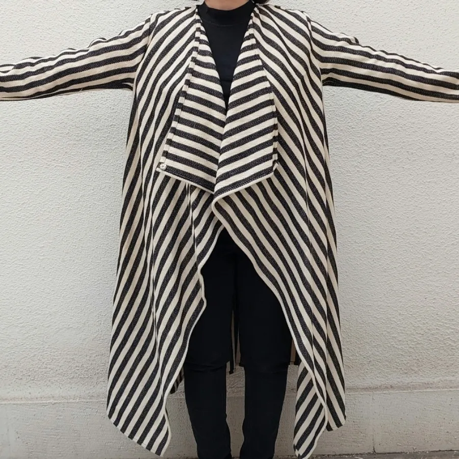 پالتو سفید مشکی