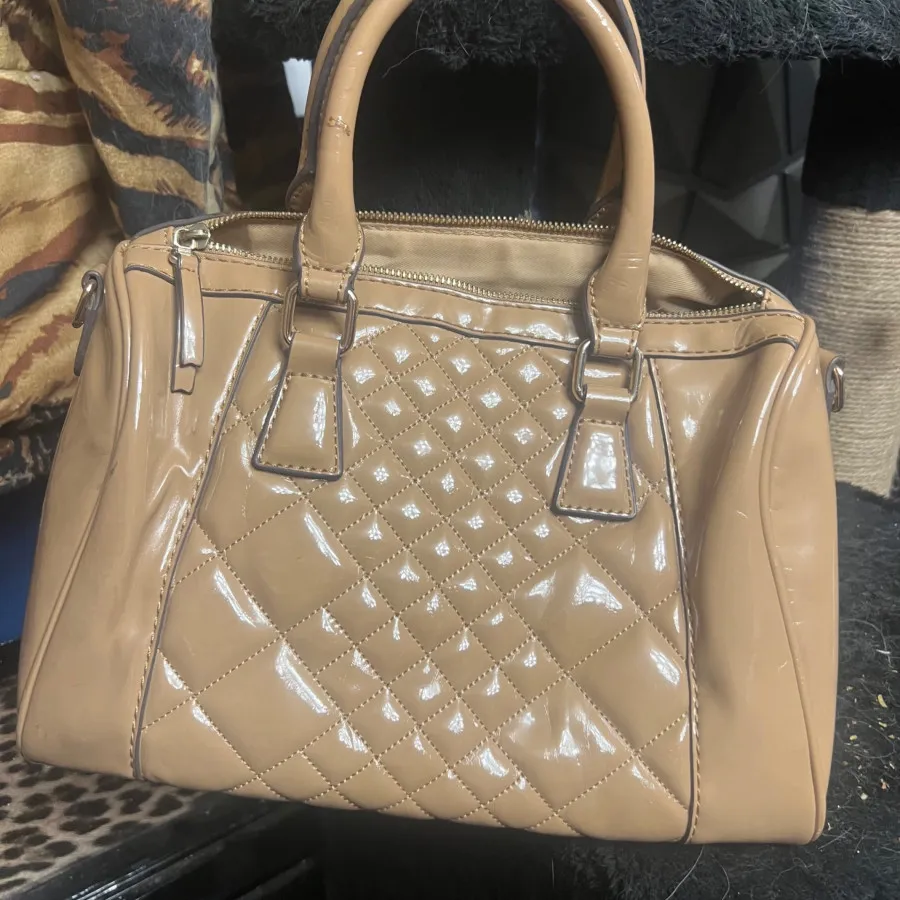 صندوقی ورنی