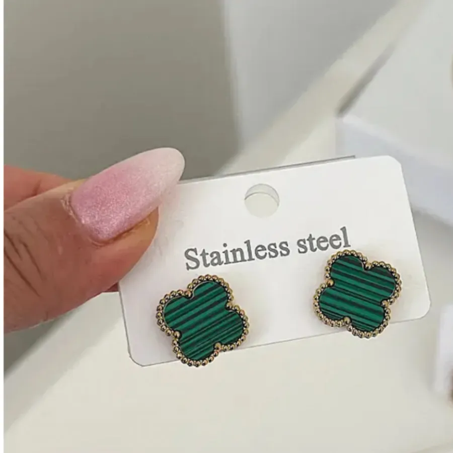 دستبند و گوشواره ونکلیف