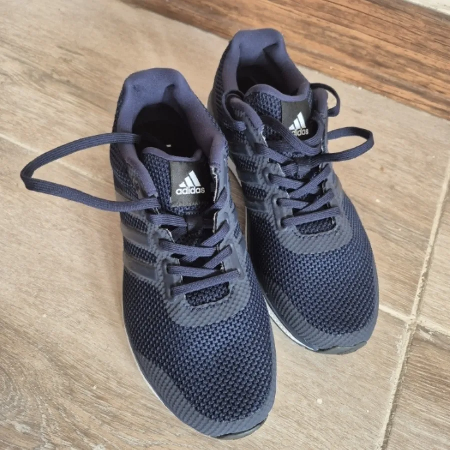 کفش آدیداس 38