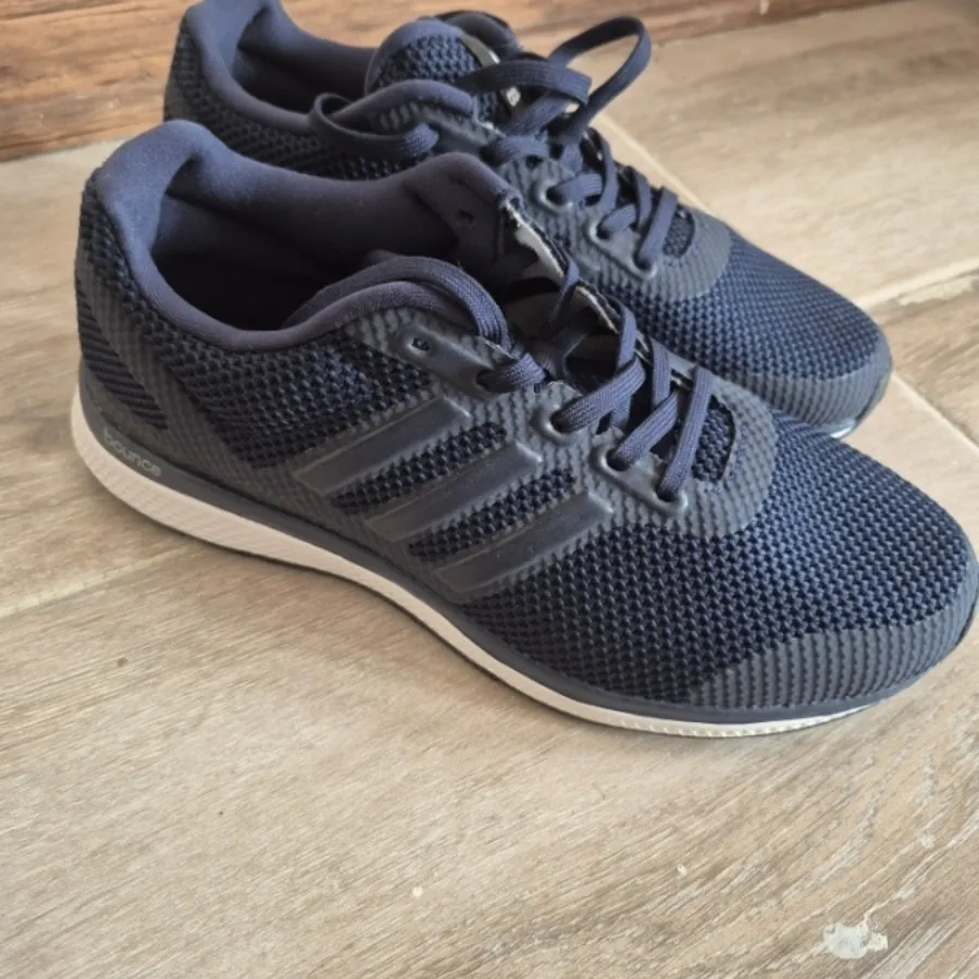 کفش آدیداس 38