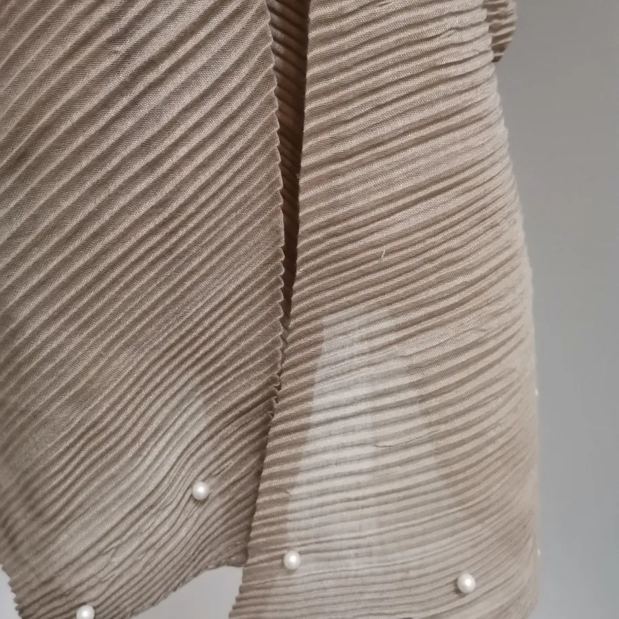 شال نسکافه ای نخی مروارید