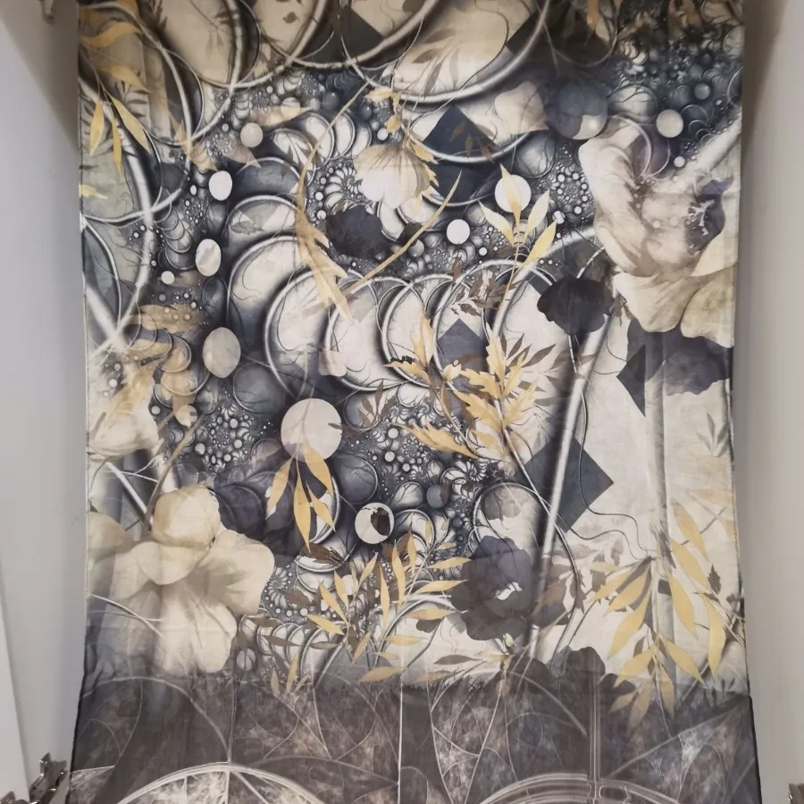 شال دودی طرحدار نخی