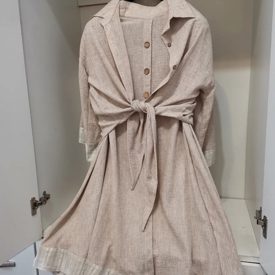 ست شومیز دامن نو کرمی نخ