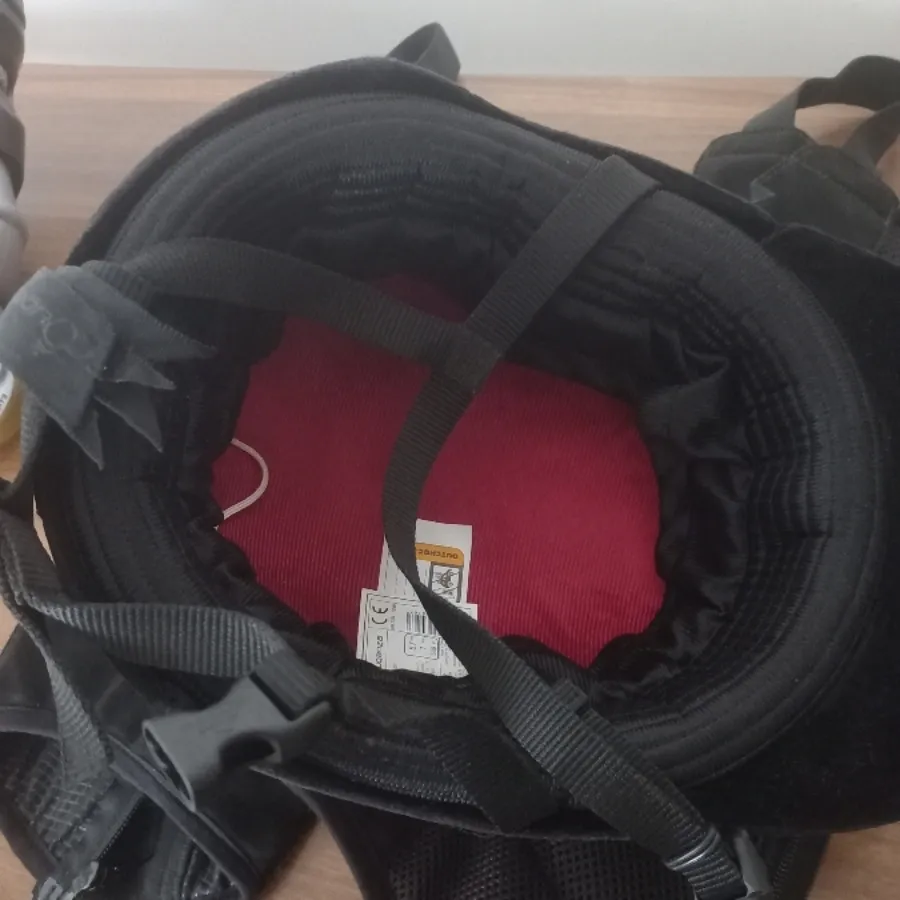 کلاه و گتر اسب سواری