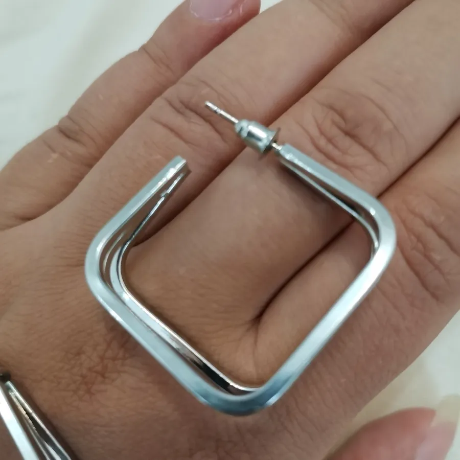 گوشواره مکعبی نقره ای