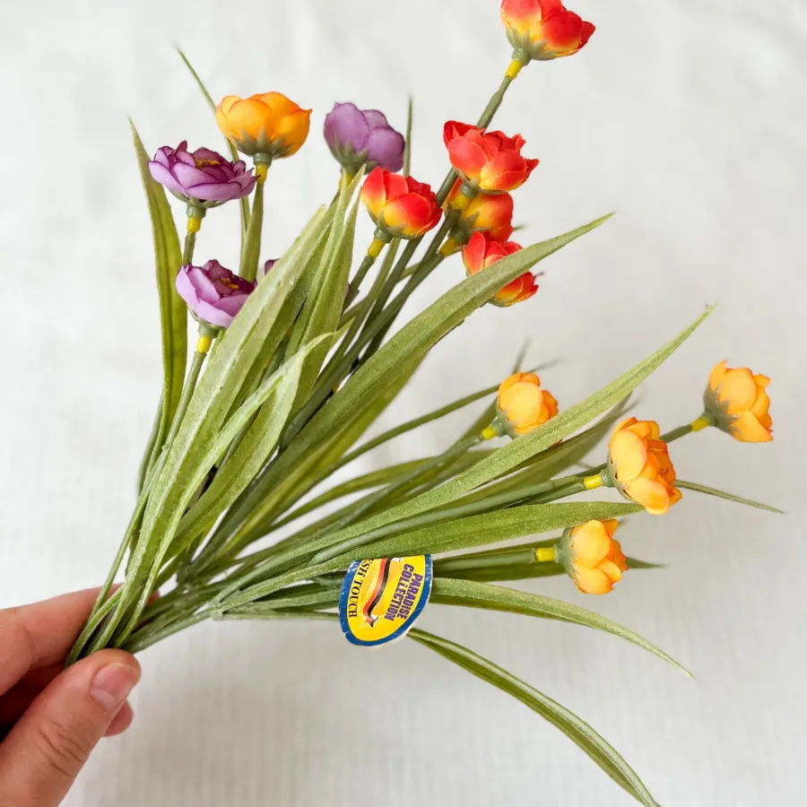 3 شاخه گل مصنوعی زیبا