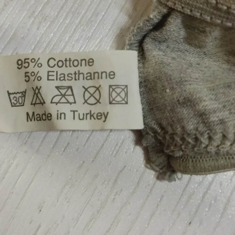 لباس زیر زنانه