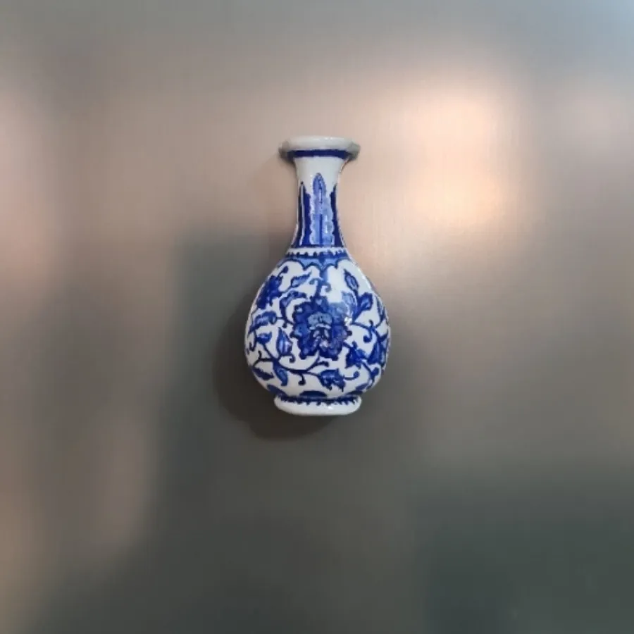 مگنت یخچال قل آبی