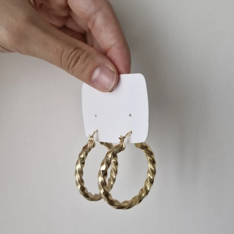 گوشواره حلقهای طلایی