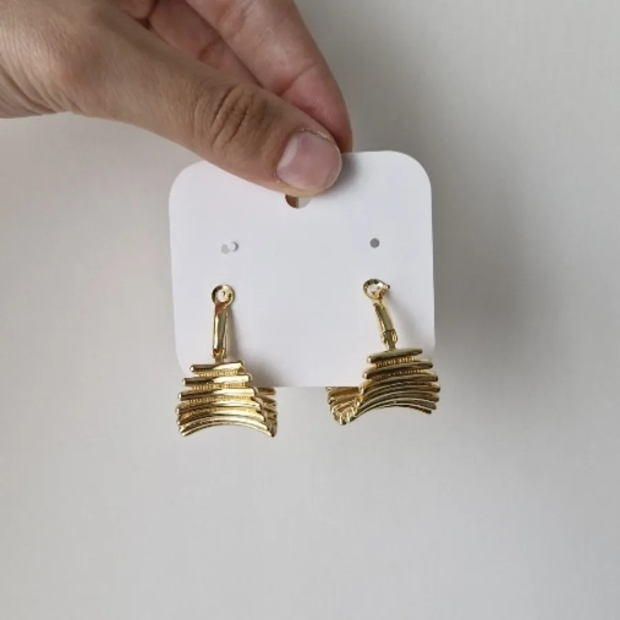 گوشواره مجلسی طلایی