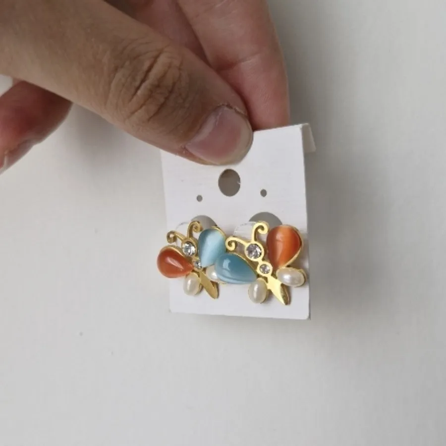 گوشواره پروانه نگیندار