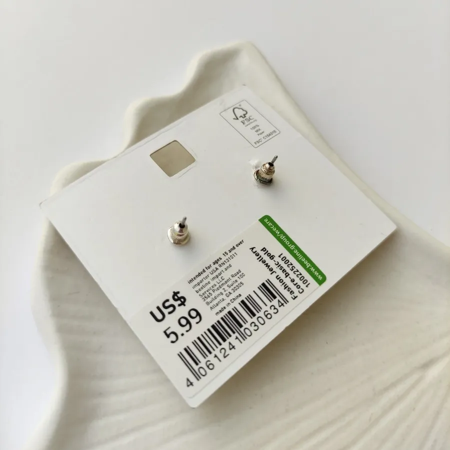 گوشواره زنجیری مینیمال