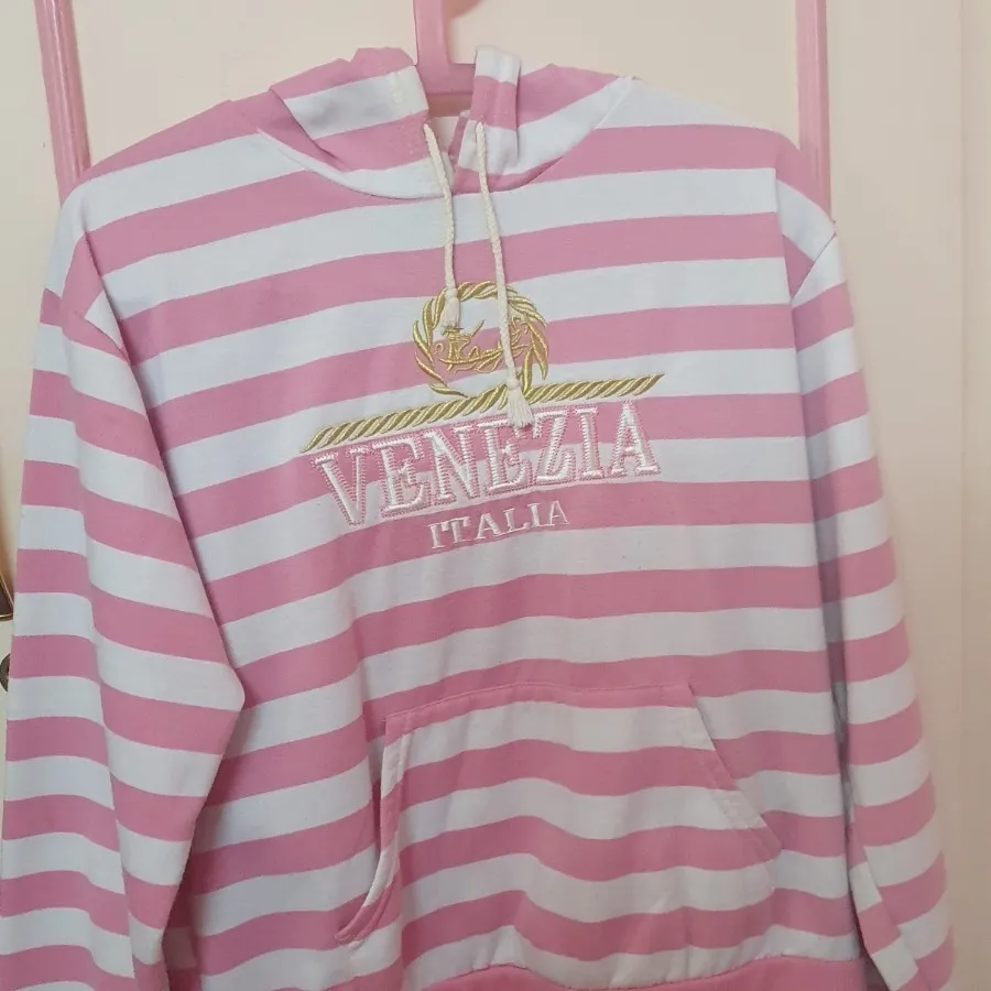 کاپشن سویشرت