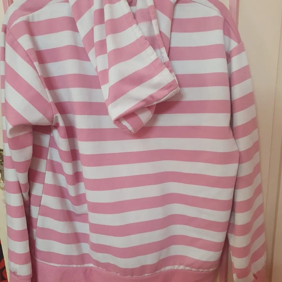 کاپشن سویشرت