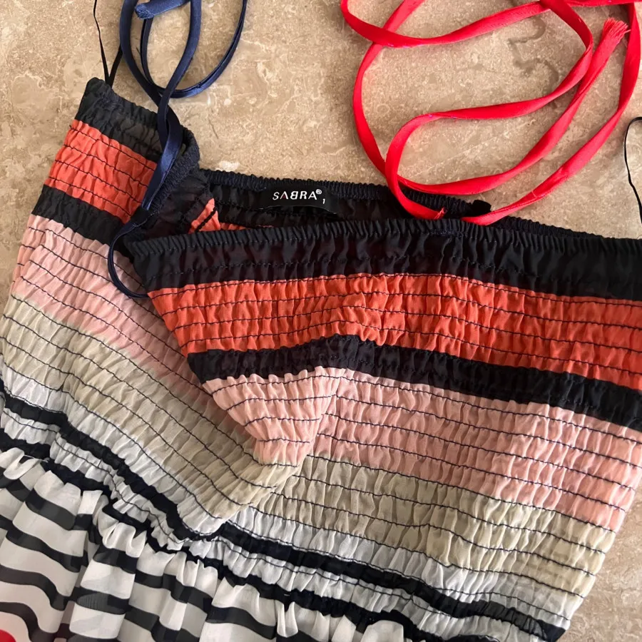 پیراهن ساحلی