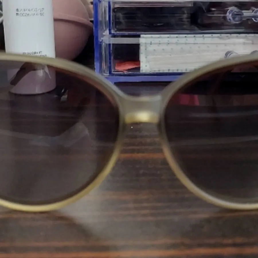 عینک آفتابی